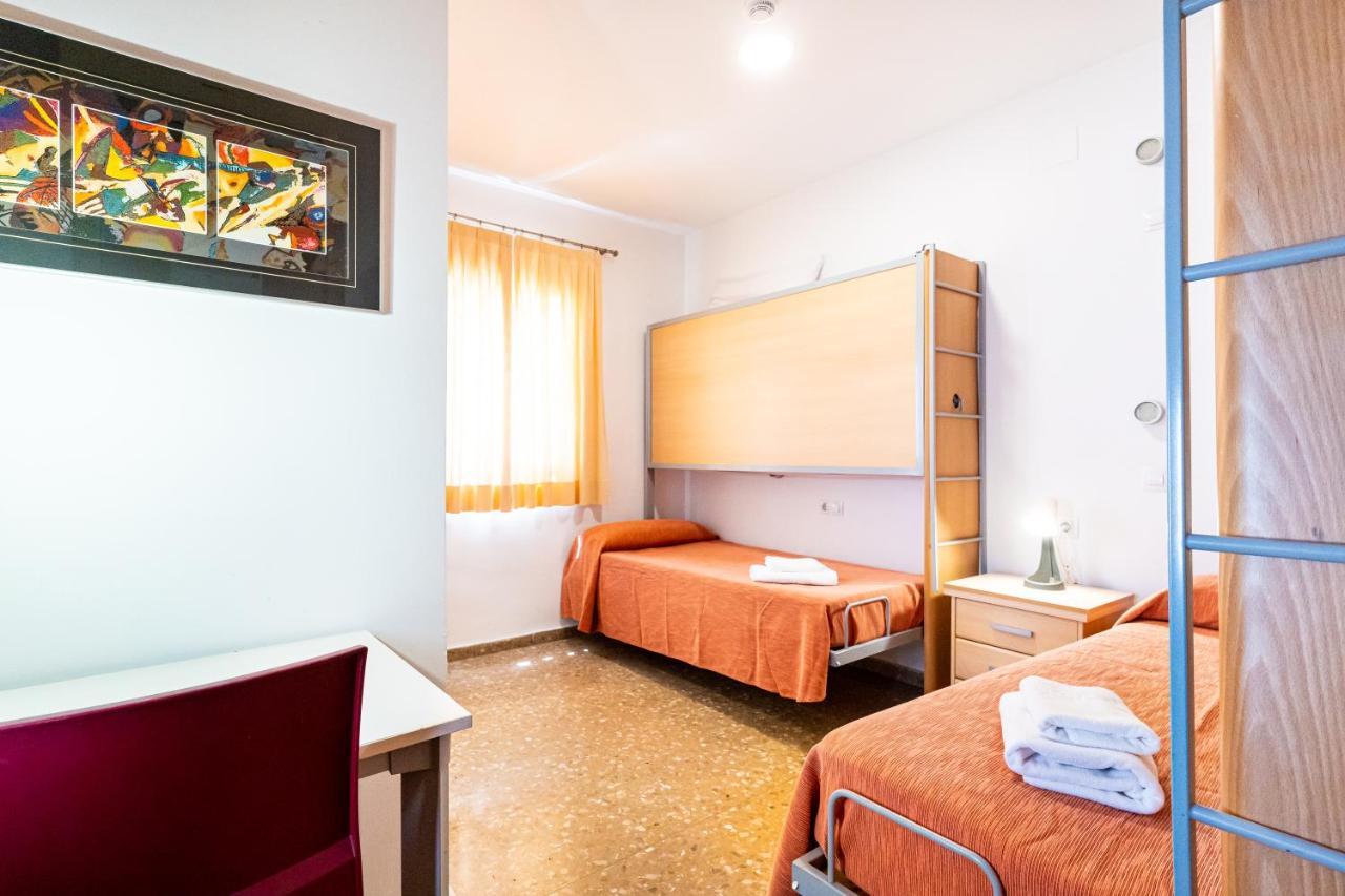 Albergue Inturjoven Marbellac Extérieur photo